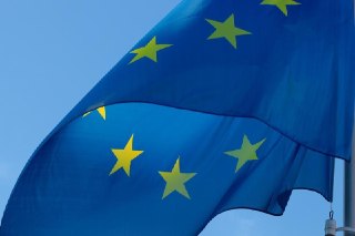 Заявления россиян на убежище в ЕС начнут рассматривать в ускоренном режиме. Это может ударить по политическим активистам и привести к росту числа отказовС 12 июня в ЕС начнут действовать новые правила рассмотрения заявлений на убежище. Россия попала в спис