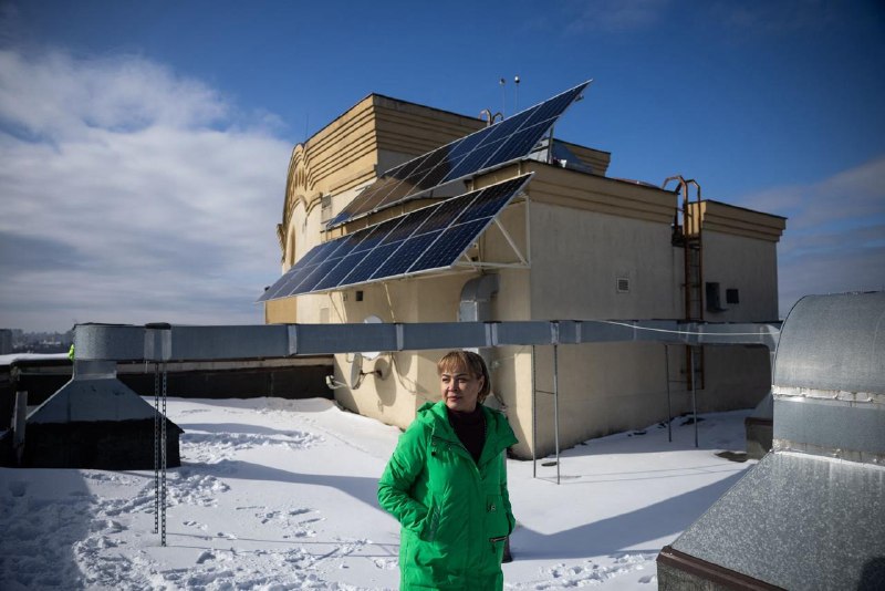 As Russia attacks Ukraine's grid, the sun offers a path to resilience