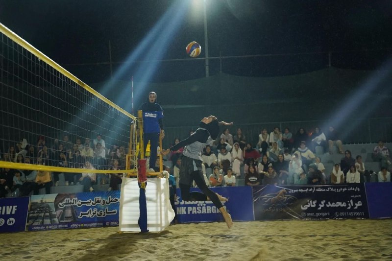 دنیای توپ و تور: 🏐 قهرمانی هرمزگانی ها در تور ملی بانوان در گلستان تیم‌ کیهان بستک هرمزگان با ترکیب (کمند جلیلیان / آتوسا هراوند) به مقام