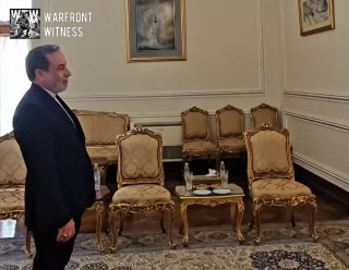 ️🇮🇷🇺🇳🇱🇧 שר החוץ האיראני, עבאס ארגצ'י, נפגש עם המתאם המיוחד של האו"ם ללבנון, ז'אן ארנו, בטהראן.