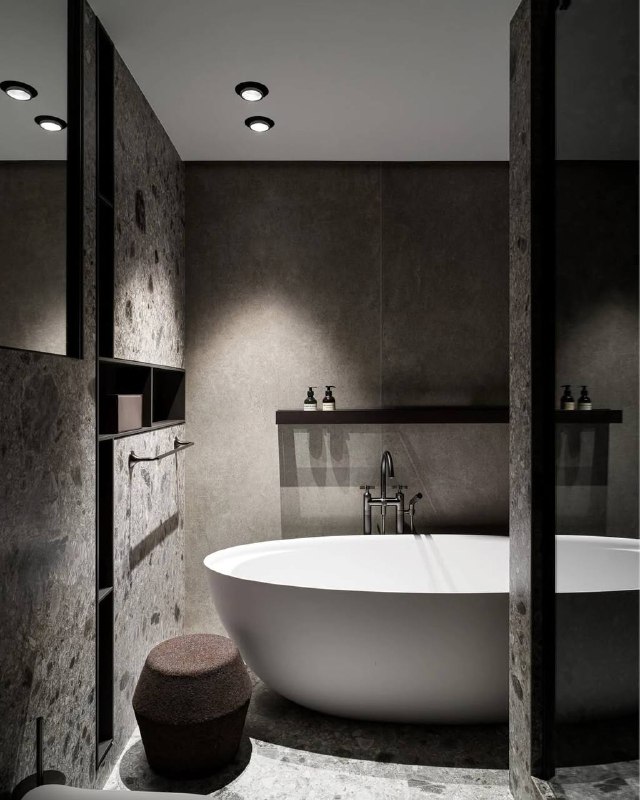 Удачей была сама возможность работать в этом необычном доме, памятнике архитектуры, и сделать из маленькой темной мансарды воплощение итальянского ... - изображение 1 - удачей, была, сама