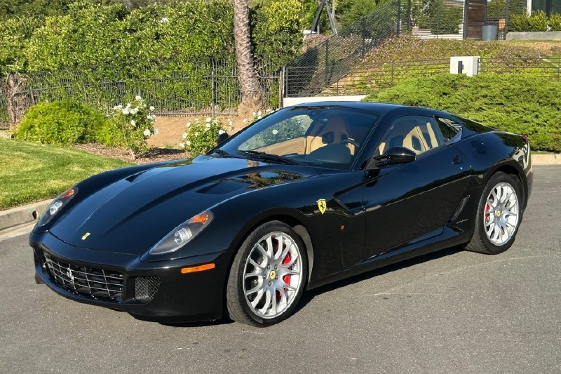 🚗✨ Сегодняшняя инфа о легендарном 2008 Ferrari 599 GTB Fiorano с «нулевой резер