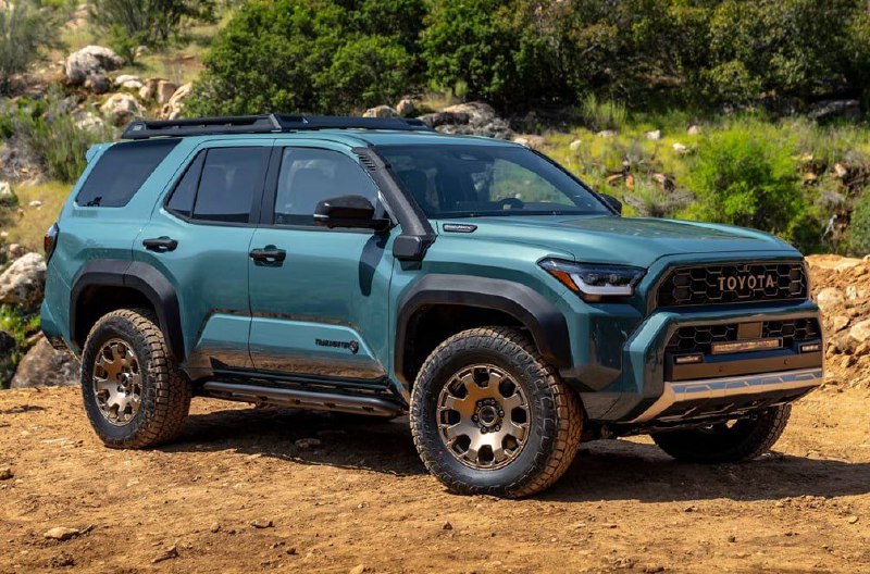 Тoyota раскрыла стоимость нового 4Runner — конкурент Land Cruiser Prado 250 9