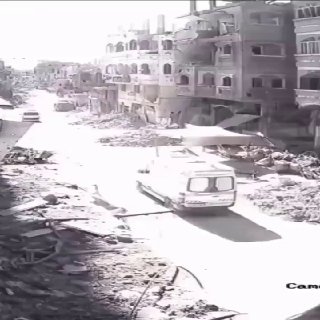 طيران الاحتلال يقصف سيارة إسعاف تنقل جرحى في غزة