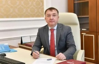⚡️Минюст Казахстана усомнился в возможности взыскать с «Газпрома» $1,4 млрд по иску Украины — накануне приезда Путина в АстануМинистр юстиции Казахстана Ерлан Сарсембаев (на фото) заявил, что решение суда Международного финансового центра «Астана» (МФЦА), 