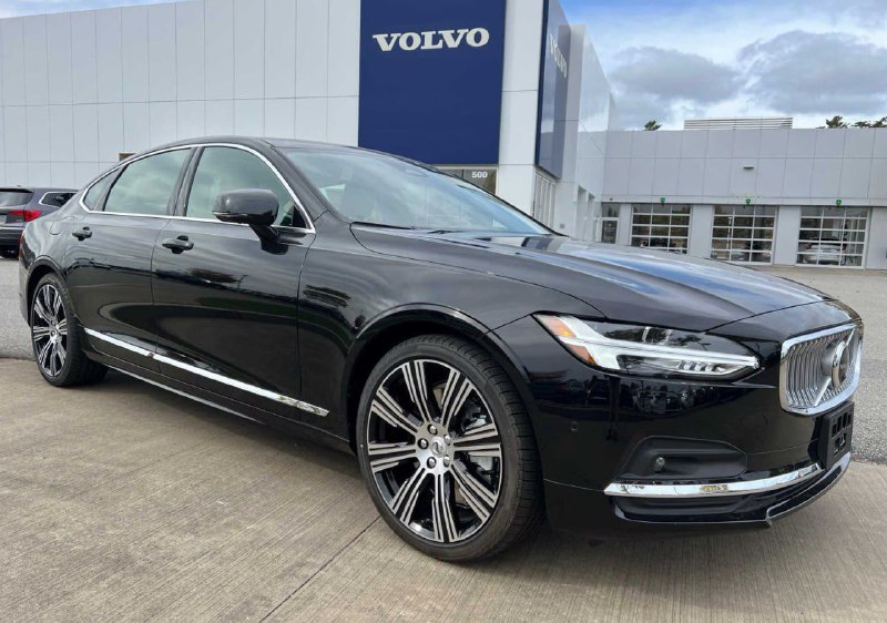 Volvo сворачивает продажи седана S90 в США из-за высоких пошлин на китайские авт