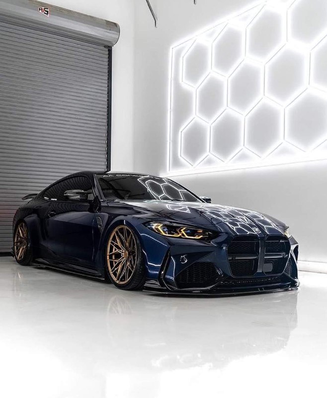 BMW M4 competition