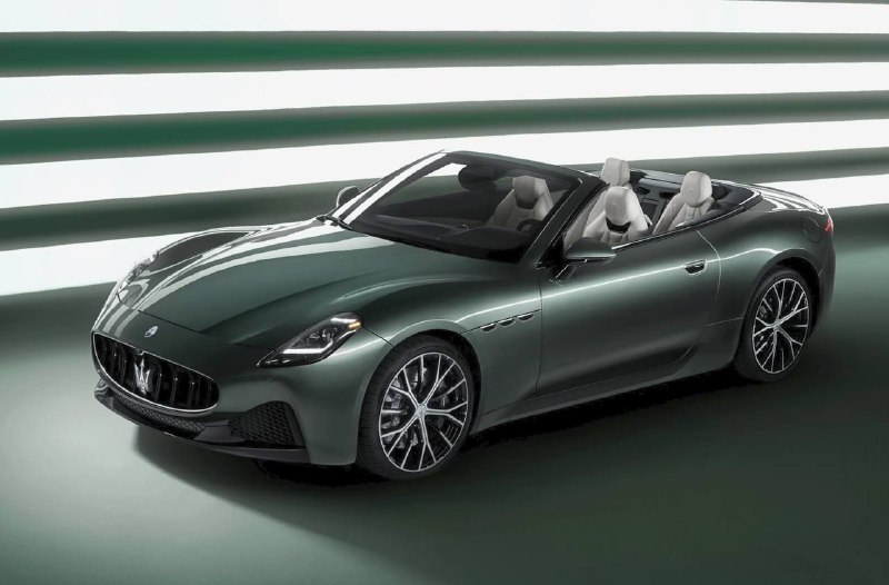 Maserati GranCabrio получил базовую версиюБазовый кабриолет оснащен битурбомотор