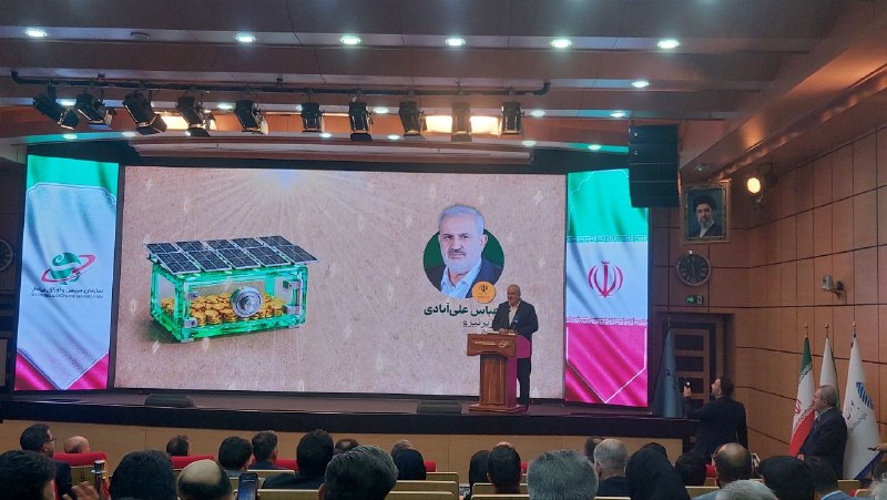 BourseNews | بورس نیوز: 📌علی‌آبادی وزیر نیرو در آیین آغاز پذیره‌نویسی صندوق پروژه نور:🔹من کارشناس صنعت برق هستم و بدون تردید می‌گویم که پاشنه آش