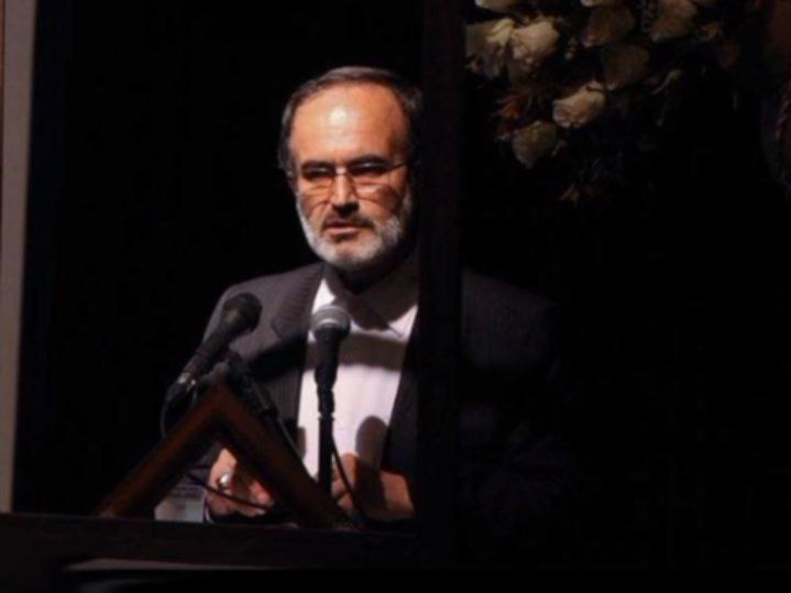 نغمه های دلتنگی: 🔸 خاطره های زخمیآه پرنده ی بی آسمان! کوچه باغ تنهایی مندر این بهار بی پرستو ، زیر آسمانی از بارانو ترانه تهی ، سوگوار کو