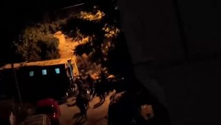 כוחות הכיבוש ממשיכים להסתער על כמה שכונות בעיר שכם, על רקע מסע פשיטות בתים.