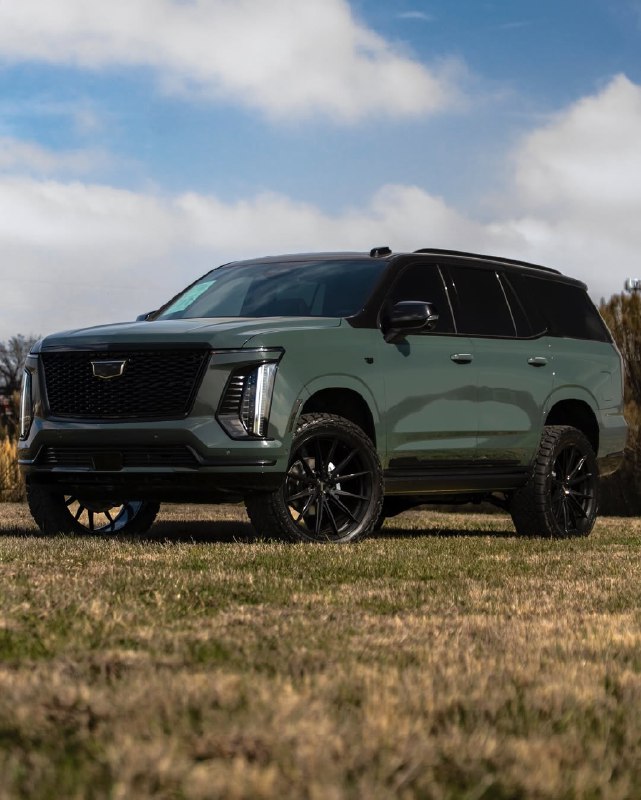 CADILLAC ESCALADE SPORT 2026 года