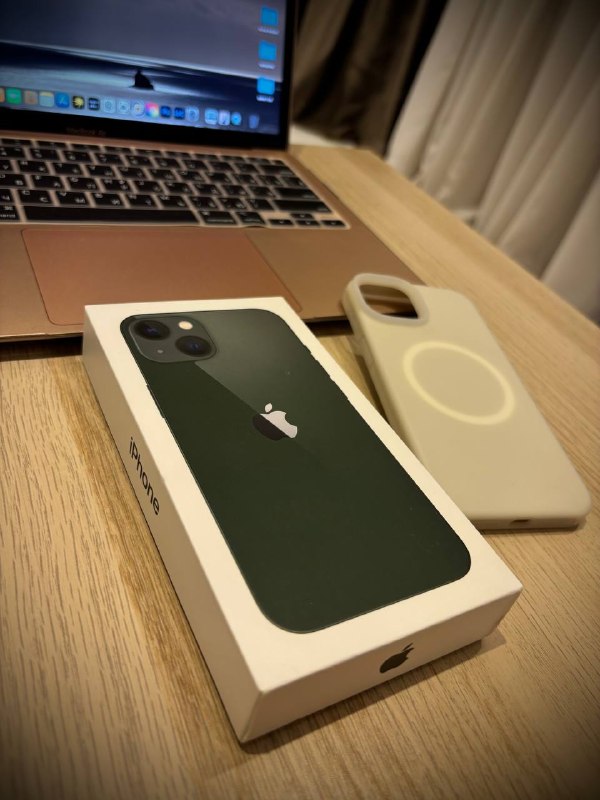 Продам iPhone 13 / 128 gb