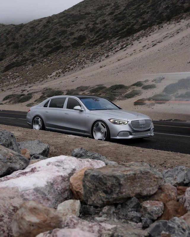 MAYBACH S680 3