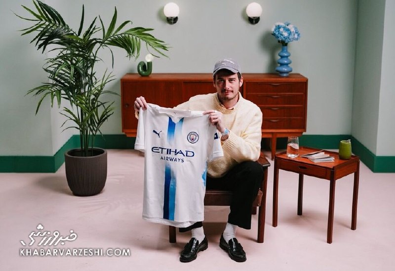 خبرورزشی: ⚽️ طرح کیت جدید منچسترسیتی با همکاری هوش مصنوعی؛ لباسی با مشارکت ۱۸۰هزار هوادار📎 در سایت خبرورزشی بخوانید ➡️🆔 @Khabar_Va