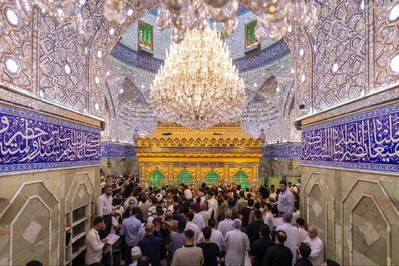 افسران جوان جنگ نرم: ‏✅ حال و هوای حرم قمر بنی هاشم (ع) در آستانه سالروز میلاد پیامبر رحمت (ص)✅ @Afsaran_ir