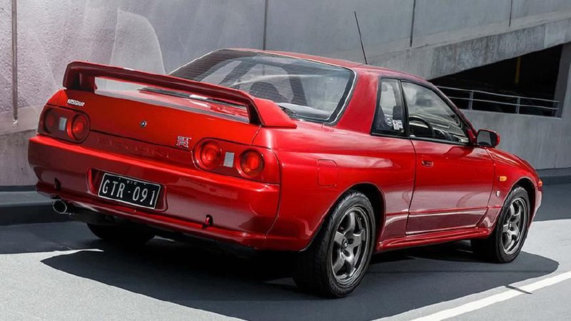 Из австралийской штаб-квартиры Nissan угнали коллекционный Skyline GT-R R32 2