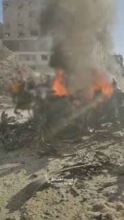 Urgent: Killed and wounded by an occupation aircraft bombing near the Al-Sinai junction, south of Gaza City.