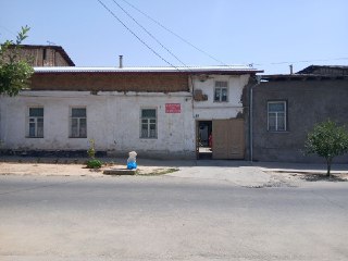 Uy sotiladi 5 sotih yr hisobida