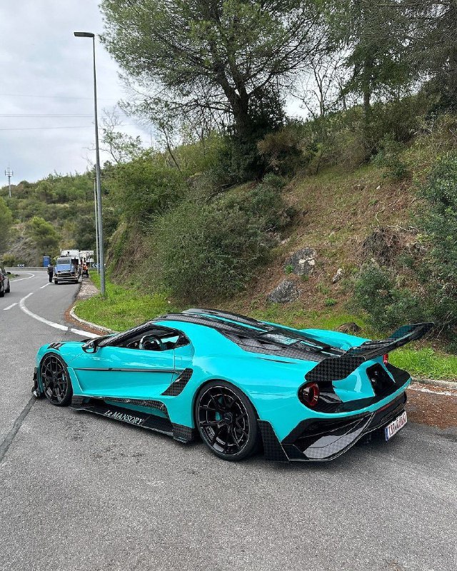 Le Mansory Ford GT 3