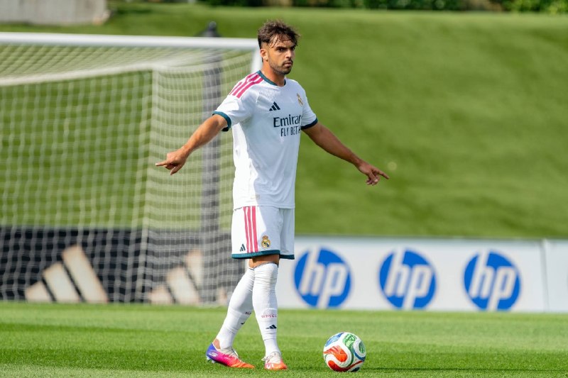 REAL MADRID PAGE: 🔻مارکا | آخرین تلاش رائول آسنسیو برای فرار از تیغ جراحی؛ احتمال غیبت ۲ ماهه او به دلیل یک مصدومیت کهنه از فصل قبل در صور