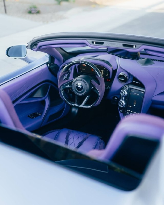 McLaren 765LT Spider 2022 года | Цена: 629 999 долларов США 6