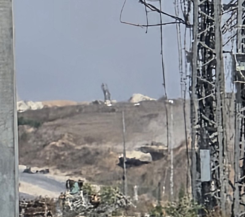 חדירת טנק ישראלי לגשר ואדי עזה במרכז רצועת עזה