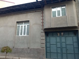 Уй сотилади 200.000$