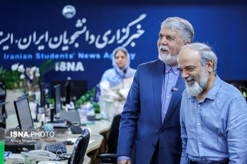 سردشت روداو: 🖼 حضور وزیر فرهنگ و ارشاد اسلامی در ایسنا🔹سیدعباس صالحی، وزیر فرهنگ و ارشاد اسلامی، صبح امروز چهارشنبه ۴ شهریور به مناسب