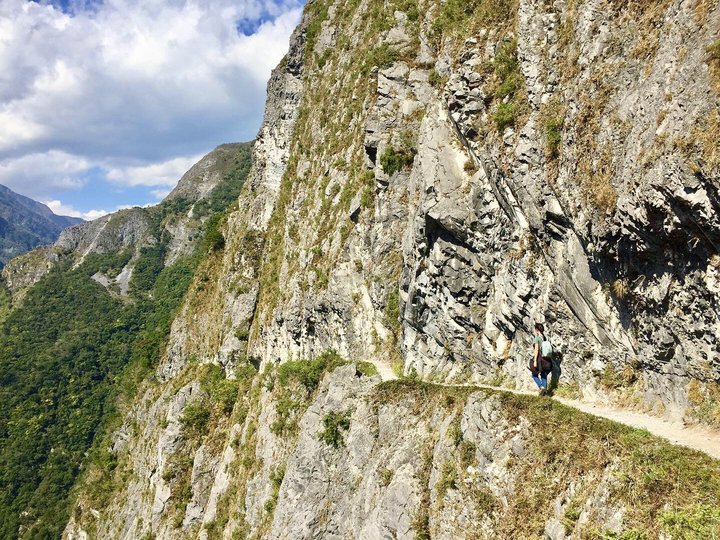 錐麓古道：一台尺的驚心動魄