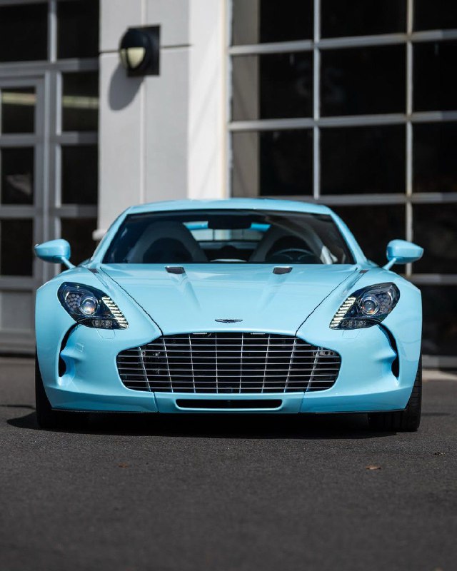 Aston Martin 1-77