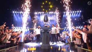 Российские киберспортсмены Илья m0NESY и Максим Kyousuke выиграли главный турнир по CS IEM Cologne Major 2026 в составе Team Falcons. В финале они уничтожили пацанов из Furia. Поздравляем Илюху и Макса с долгожданной победой и желаем дальнейших успехов! А 