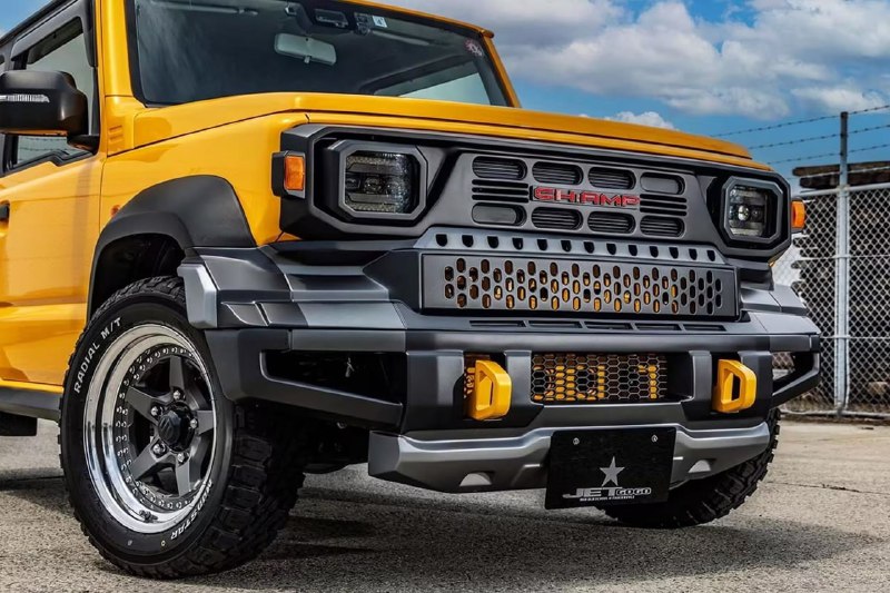 Suzuki Jimny получил тюнинг-комплект в стиле Toyota Hilux Champ 4