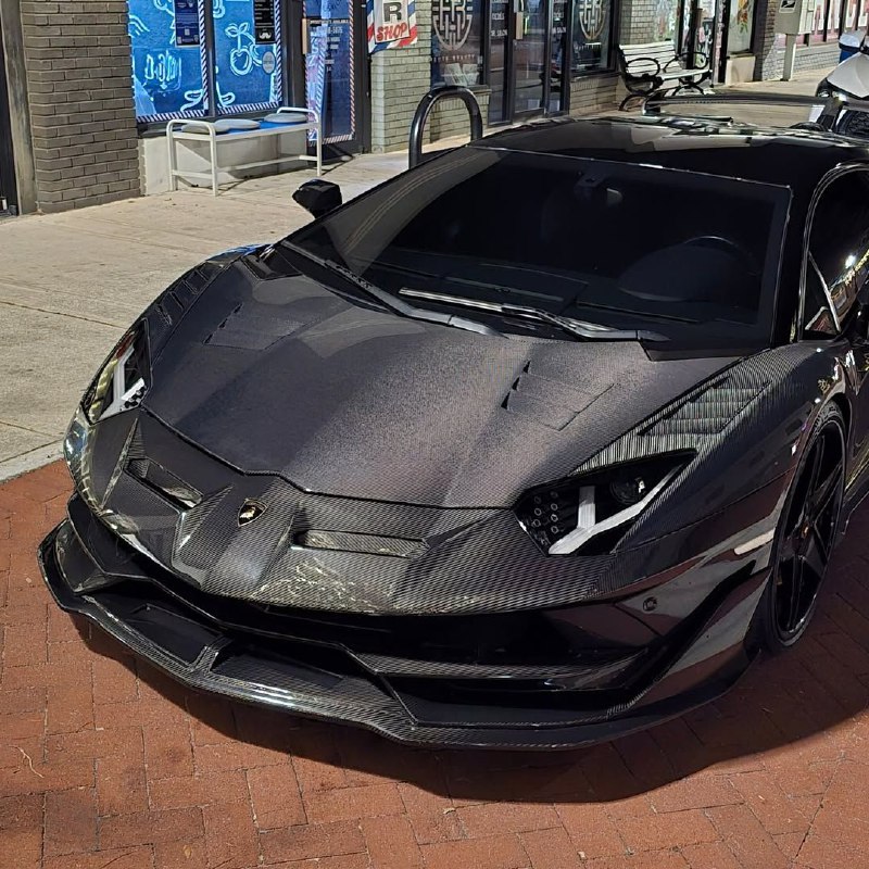 SVJ Full Carbon