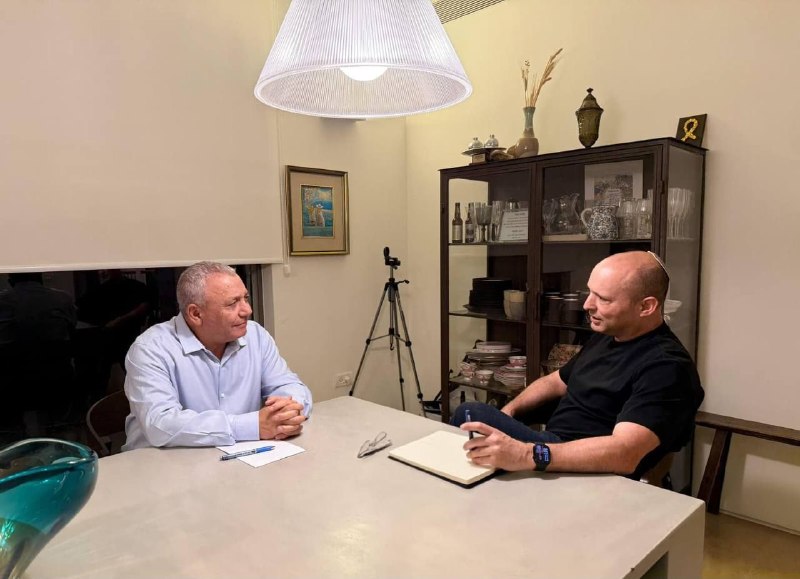 ישראל: קואליציית האופוזיציה בראשות אייזנקוט מתמוטטת מכיוון שאף אחד מהגושים לא הגיע למניין הממשל