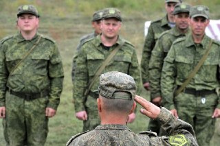 Минобороны стало чаще признавать военных самовольно оставившими часть, чтобы избежать выплат семьямМинистерство все чаще присваивает погибшим российским военным статус самовольно оставивших часть (СОЧ). Об этом рассказал депутат Госдумы от «Единой России» 