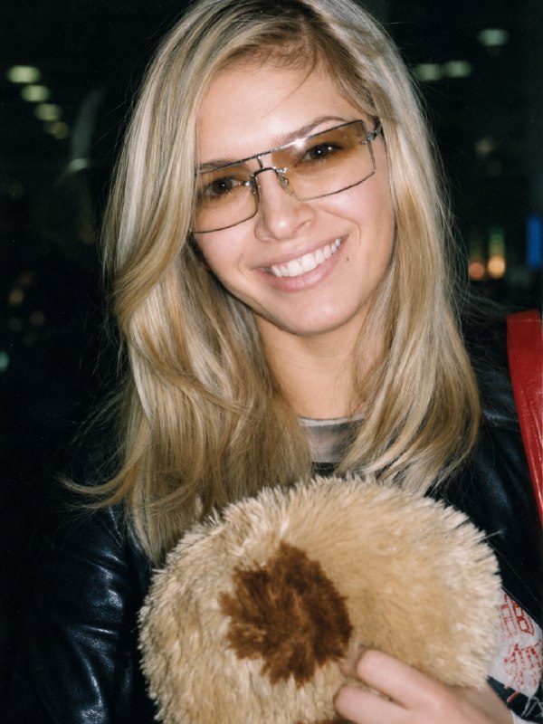 Надежда Мейхер, Вера Брежнева и Анна Седокова в 2003 году.