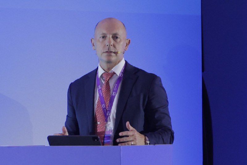 AWS 台灣雲端高峰會國際陣容吸睛，軍工 AI 新勢力 Palantir 首度來台