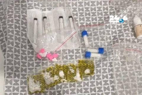 🇮🇱 עורך הדין נעצר בחשד להברחת ״סם אונס״ במסווה של בקבוקים להסרת ריסים. עורך הדין נעצר אתמול בתל אביב, לאח…