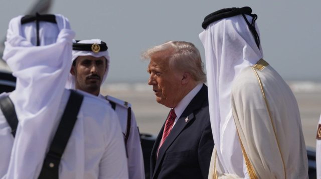 Trump defends Qatar jet gift, hits Baier for pushing ‘radical left story’