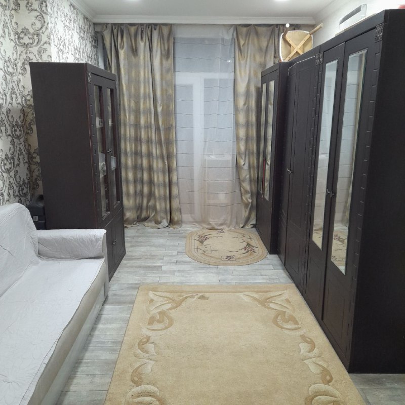 Продам cтудию  в Батуми, на ул Тбел Абусеридзе 53-55, площадью 38.8 кв.м , солнечная сторона , море 