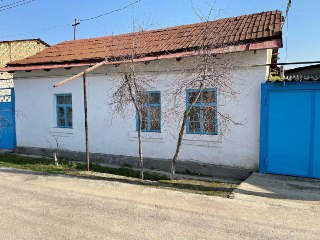 Продаётся участок 7.6 соток под строительство