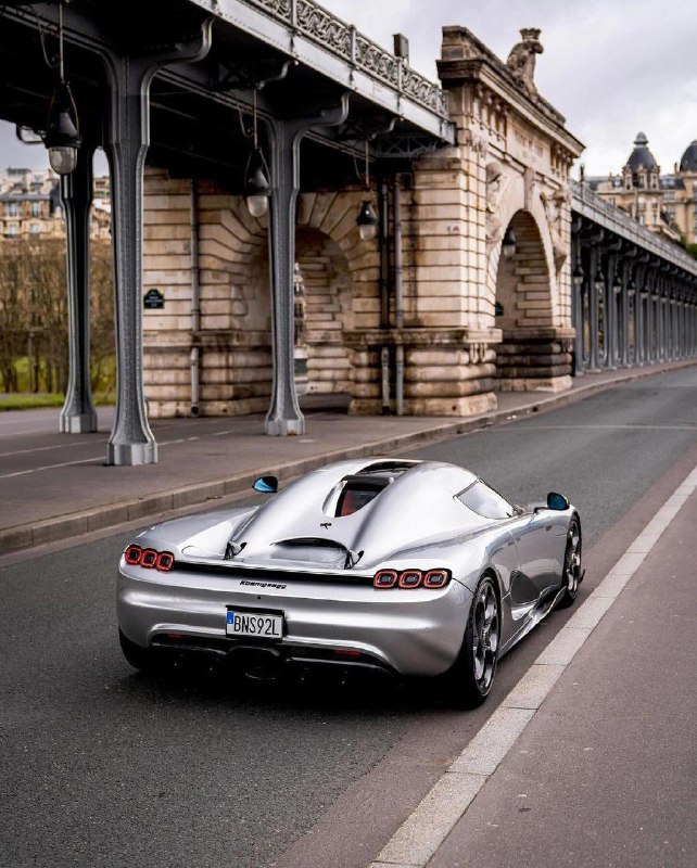 Koenigsegg CC850 2