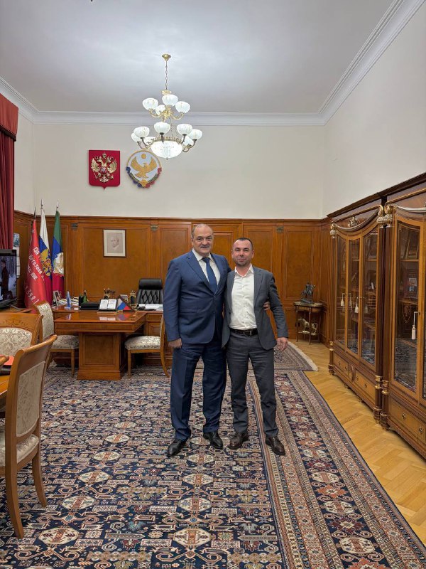 Сегодня состоялась важная и продуктивная рабочая встреча с Главой Республики Дагестан Сергеем Алимовичем Меликовым фото