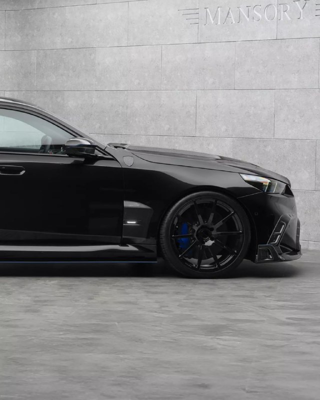 Mansory прокачало новую BMW M5 G90 — теперь она выглядит мегаагрессивно. 2