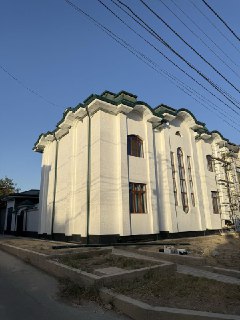 Домбираобод махаллада 3,7 сотихли, 3 этажли 10 та хона евро ховли