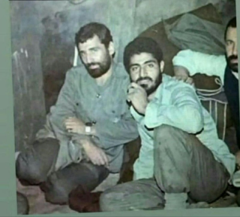 🌷ب یاد شهیدان🌷: 🌹خاطره ای از مجروحیت حاج قاسم سلیمانی در دوران دفاع مقدس✍قاسم مجروح شده بود. برای درمان او را به مشهد فرستاده بودند. چون