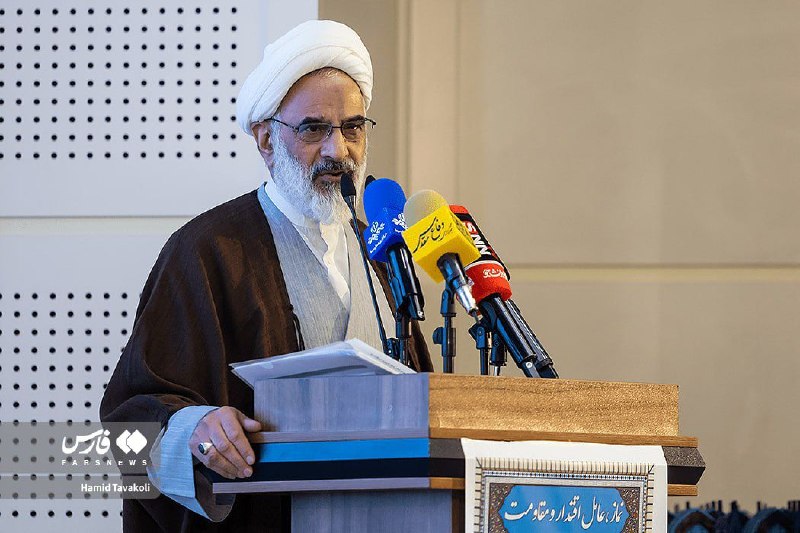 سایت خبری پُرسون: 🔴حاجی‌صادقی: هدف اصلی دشمن فرماندهی افکار جامعه است🔹نماینده ولی‌فقیه در سپاه: دشمن برای ایجاد شکاف و از بین بردن انسجام 