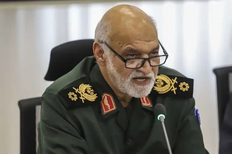 خبرگزاری ایکنا شعبه خراسان رضوی: 💠وحدت و انسجام ملی، اضلاع اصلی مقاومت پایدار در شرایط جنگی است🔹سردار سیدهاشم غیاثی با بیان اینکه جمهوری اسلامی ایران امر