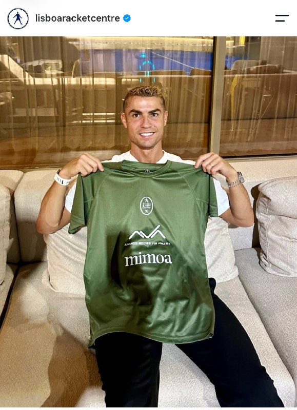 کریستیانو رونالدو | Ronaldo: 📱 مرکز پادلِ کریستیانو رونالدو در لیسبون از طریق اینستاگرام:کریستیانو همین حالا هم پیراهن نقره‌ای اتحادیه جهانی پادل (FI